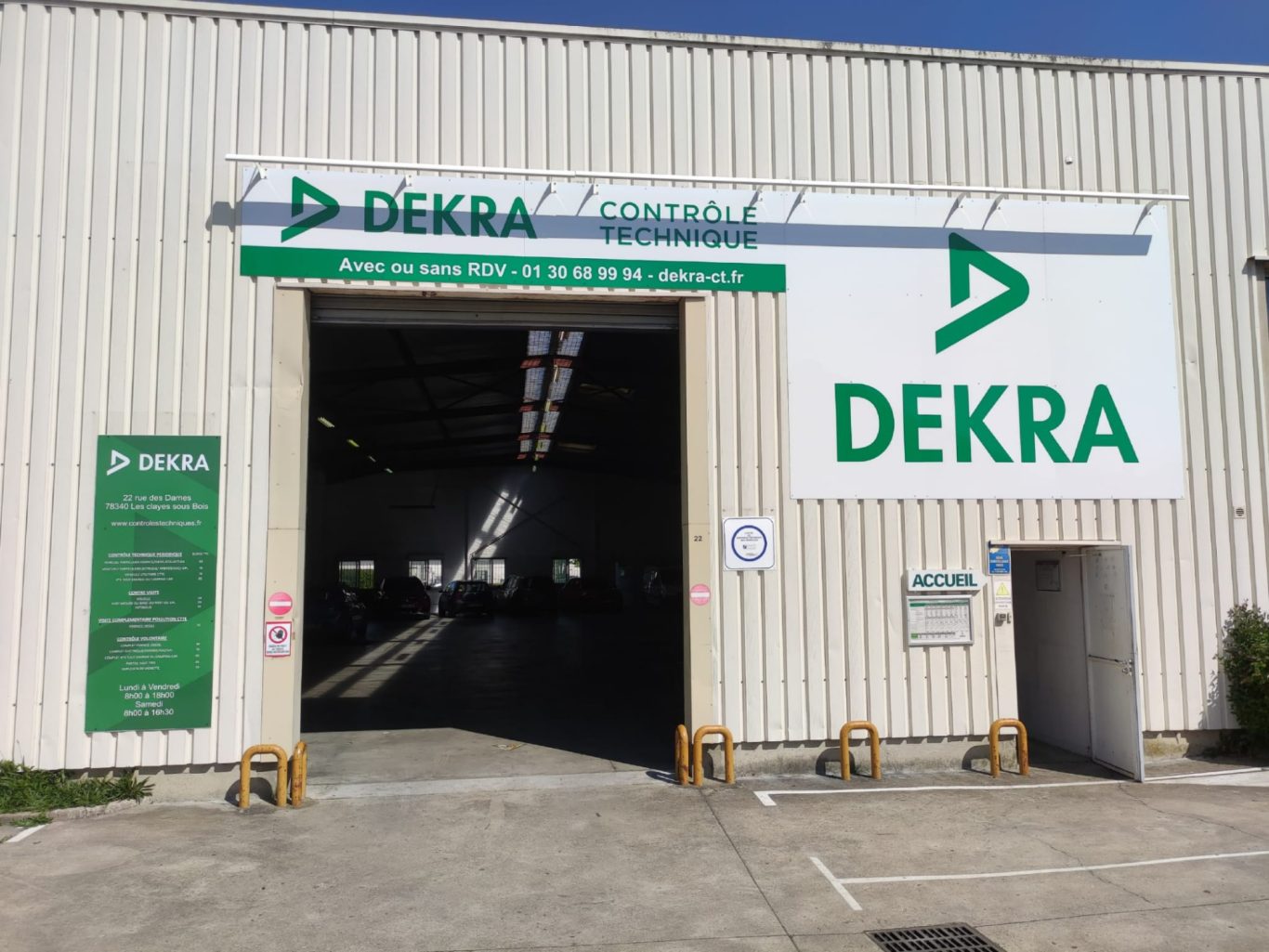 enseigne et panneau contrôle technique Dekra essonne enseigne et panneau contrôle technique Dekra essonne